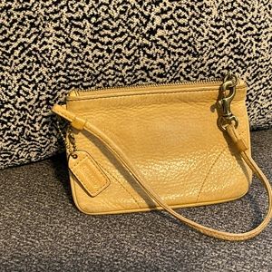 Vintage coach wristlet